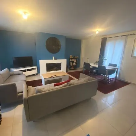 Maison Spacieuse Et Paisible 135 M De Confort